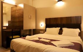 Lotus Lodge Kalmath
