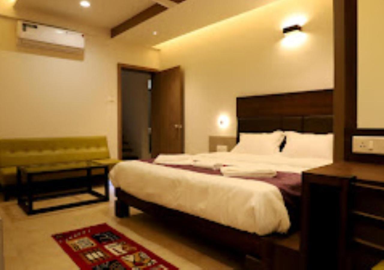 Lotus Lodge Kalmath Kankavali Exterior photo
